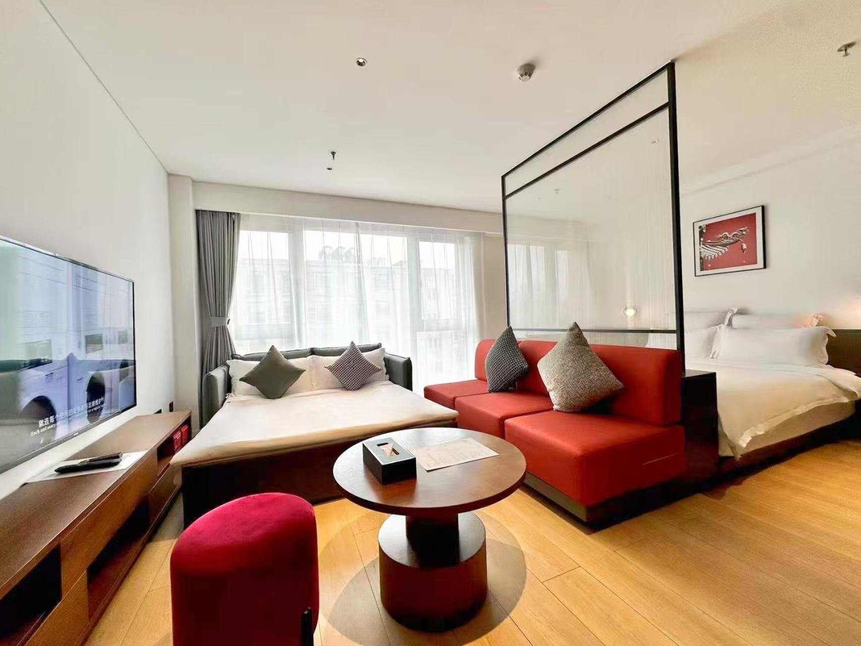 Base-Beijing Wangfujing Serviced Apartment- In Hutong &Bike Rental &Close To Forbidden City, Tian'Anmen Square &Subway Nearby &Free Coffee &Washing Machine,Kitchen &Restaurant Discount &English Speaking &High Speed Free Wifi Zewnętrze zdjęcie