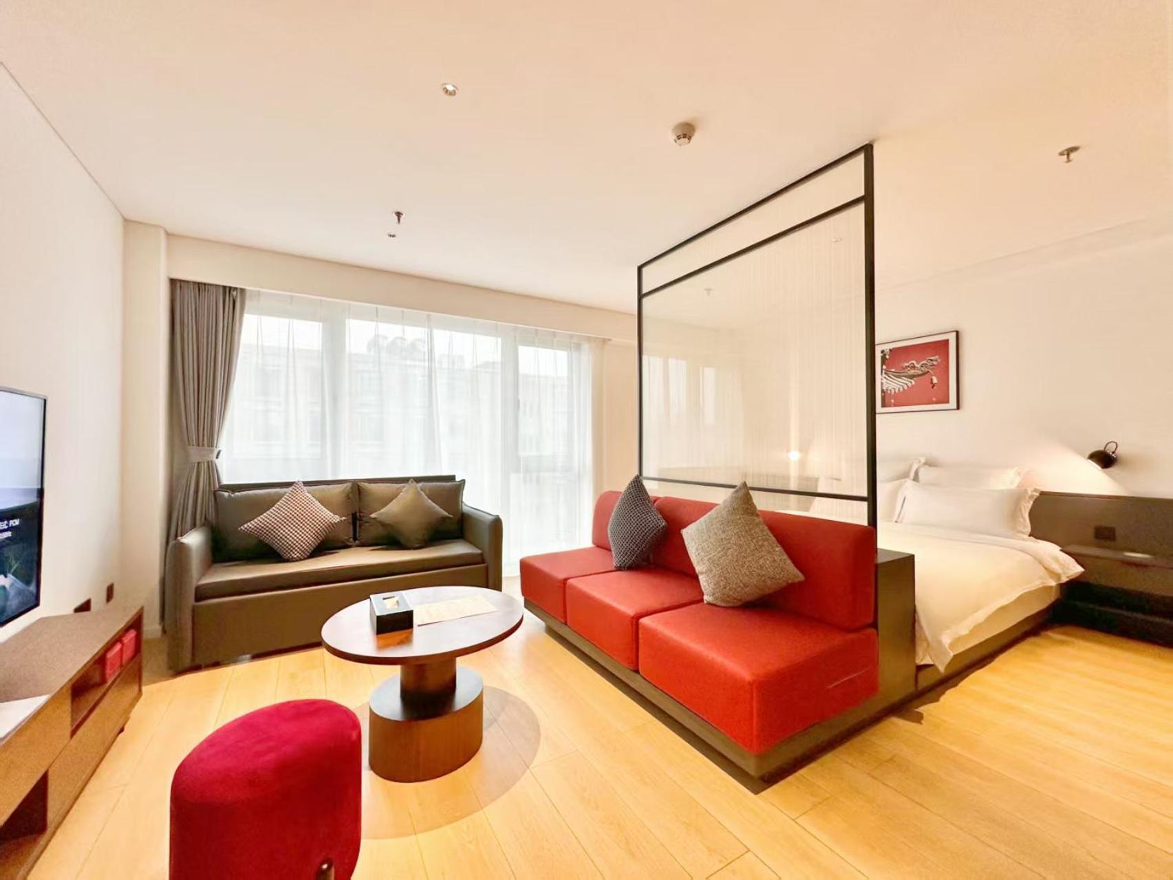 Base-Beijing Wangfujing Serviced Apartment- In Hutong &Bike Rental &Close To Forbidden City, Tian'Anmen Square &Subway Nearby &Free Coffee &Washing Machine,Kitchen &Restaurant Discount &English Speaking &High Speed Free Wifi Zewnętrze zdjęcie
